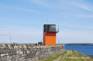 Scarlett Point Tower - Castletown © Peter Killey