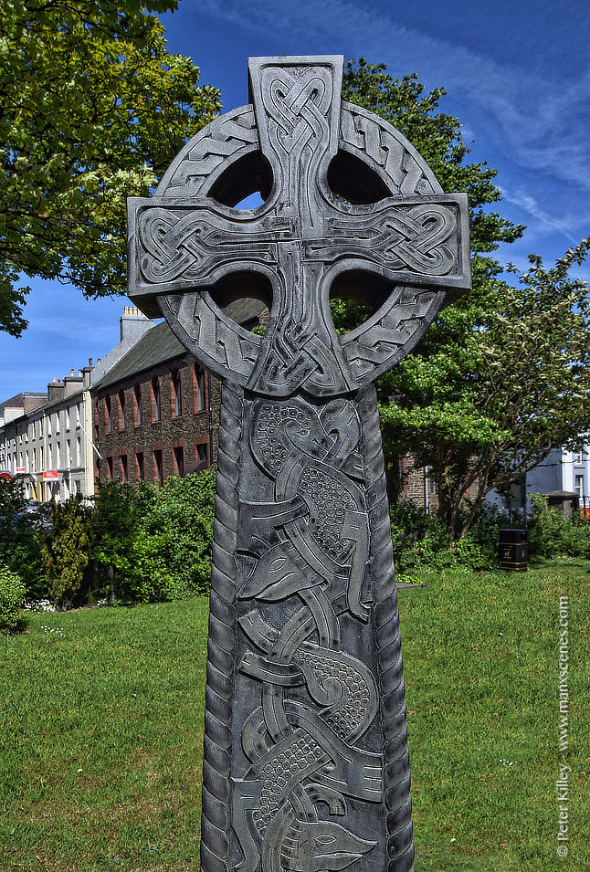 Celtic Cross © Peter Killey - manxscenes.com