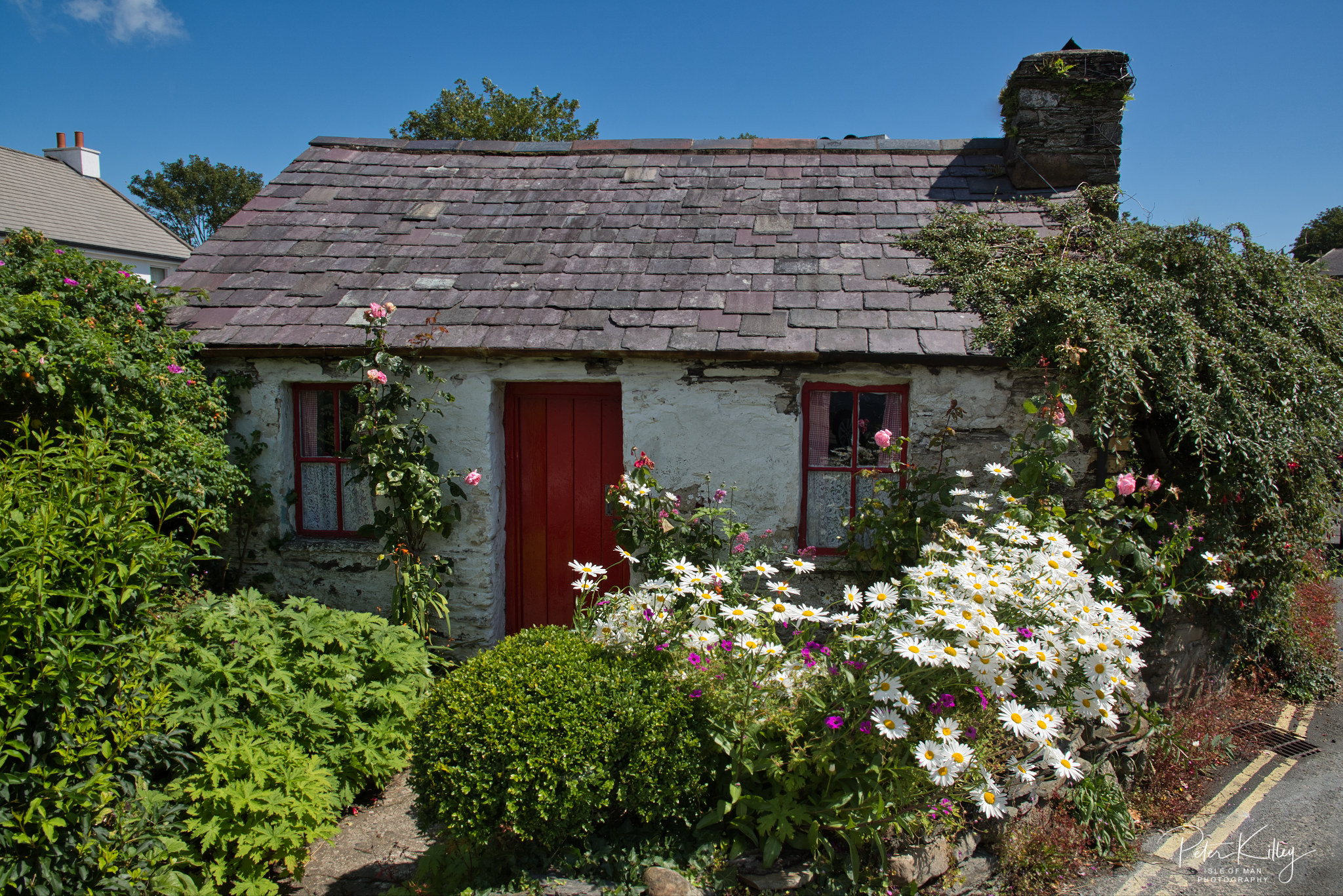 Molly Carrooins Cottage - © Peter Killey - www.manxscenes.com