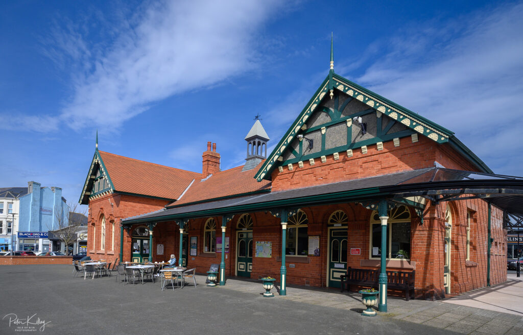 Port Erin Railway Station - © Peter Killey - www.manxscenes.com